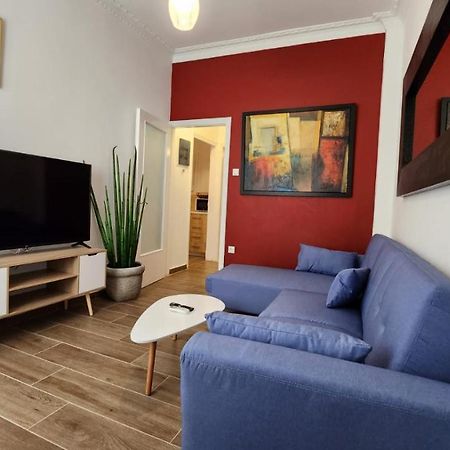 Gazi Apartment With Breakfast เอเธนส์ ภายนอก รูปภาพ